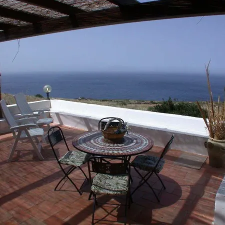 La Cossira Dammusi & * Pantelleria