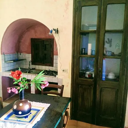 La Cossira Dammusi & * Pantelleria