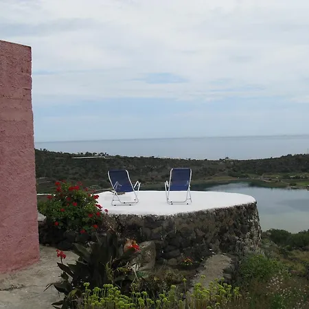 La Cossira Dammusi & Lägenhet